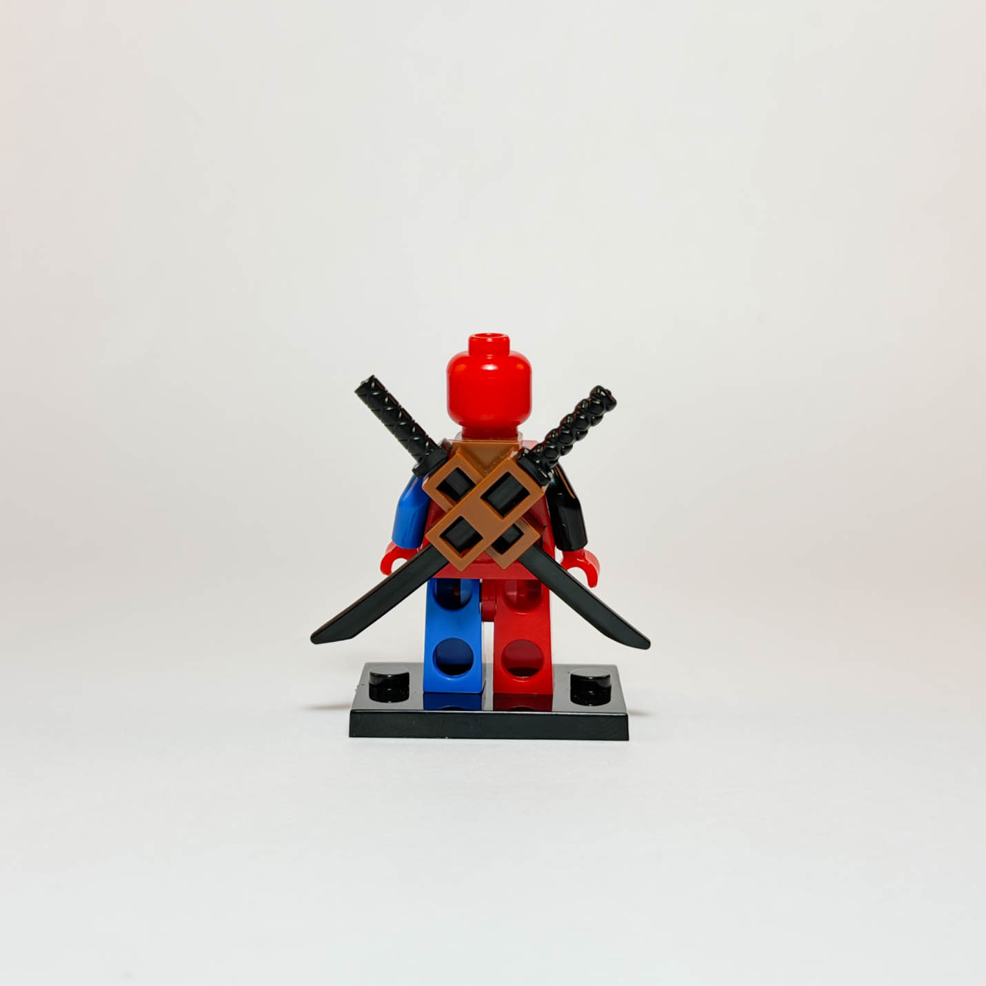 Spider-Pool (Deadpool - Spider-Man) - Imagen 4