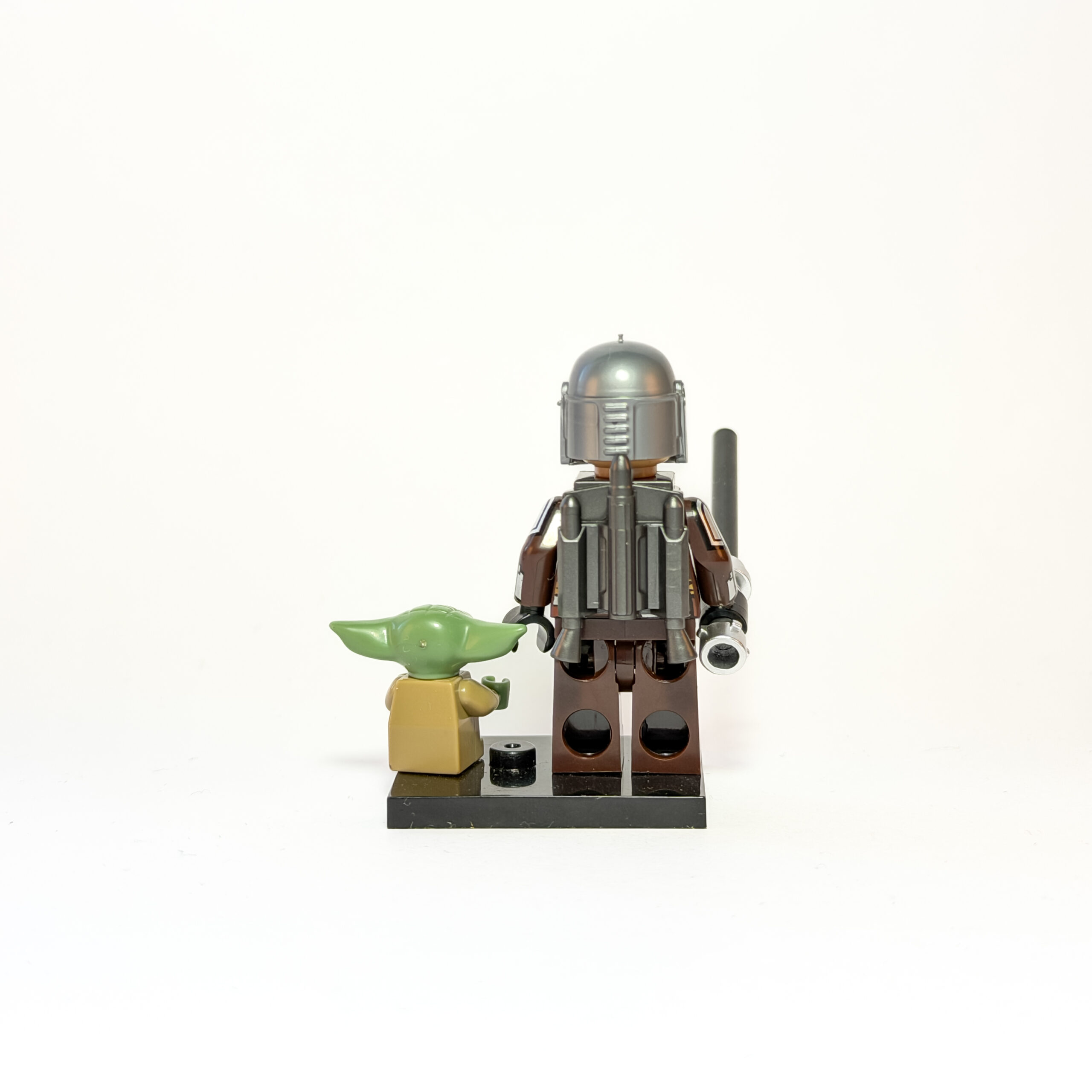 El Mandaloriano (Din Djarin) y Grogu - Imagen 4