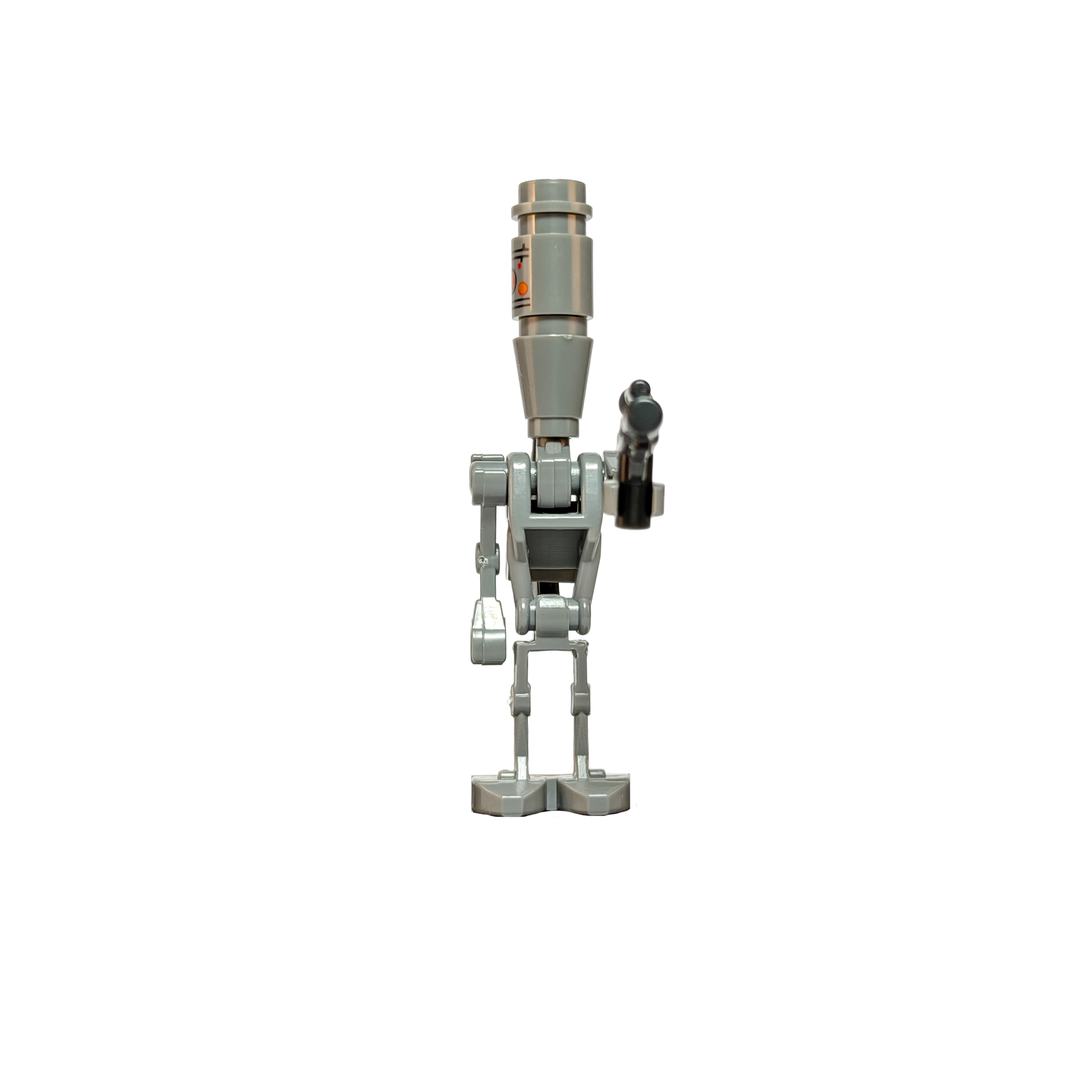 Minifigura de colección del cazarrecompensas IG-88 de Star Wars, sobre un fondo negro puro. Posee un cuerpo esquelético y alto de color gris. Su cabeza es un cilindro con pequeños sensores naranjas y rojos impresos. Sostiene un rifle bláster negro en su mano apuntando directamente hacia el frente.