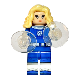 Minifigura de colección de la Mujer Invisible (Sue Storm) de Marvel Cuatro Fantásticos, vistiendo un traje azul ajustado con el número 4 en el pecho, sosteniendo un escudo de energía redondo y translúcido, sobre fondo blanco.