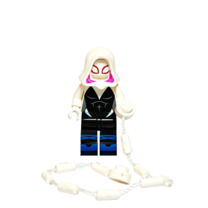 Minifigura de colección de Spider-Woman (Gwen Stacy / Ghost-Spider) de Marvel Spider-Verse, vistiendo su traje blanco con capucha, detalles negros y rosa neón, sosteniendo un accesorio de telaraña transparente, sobre fondo blanco.
