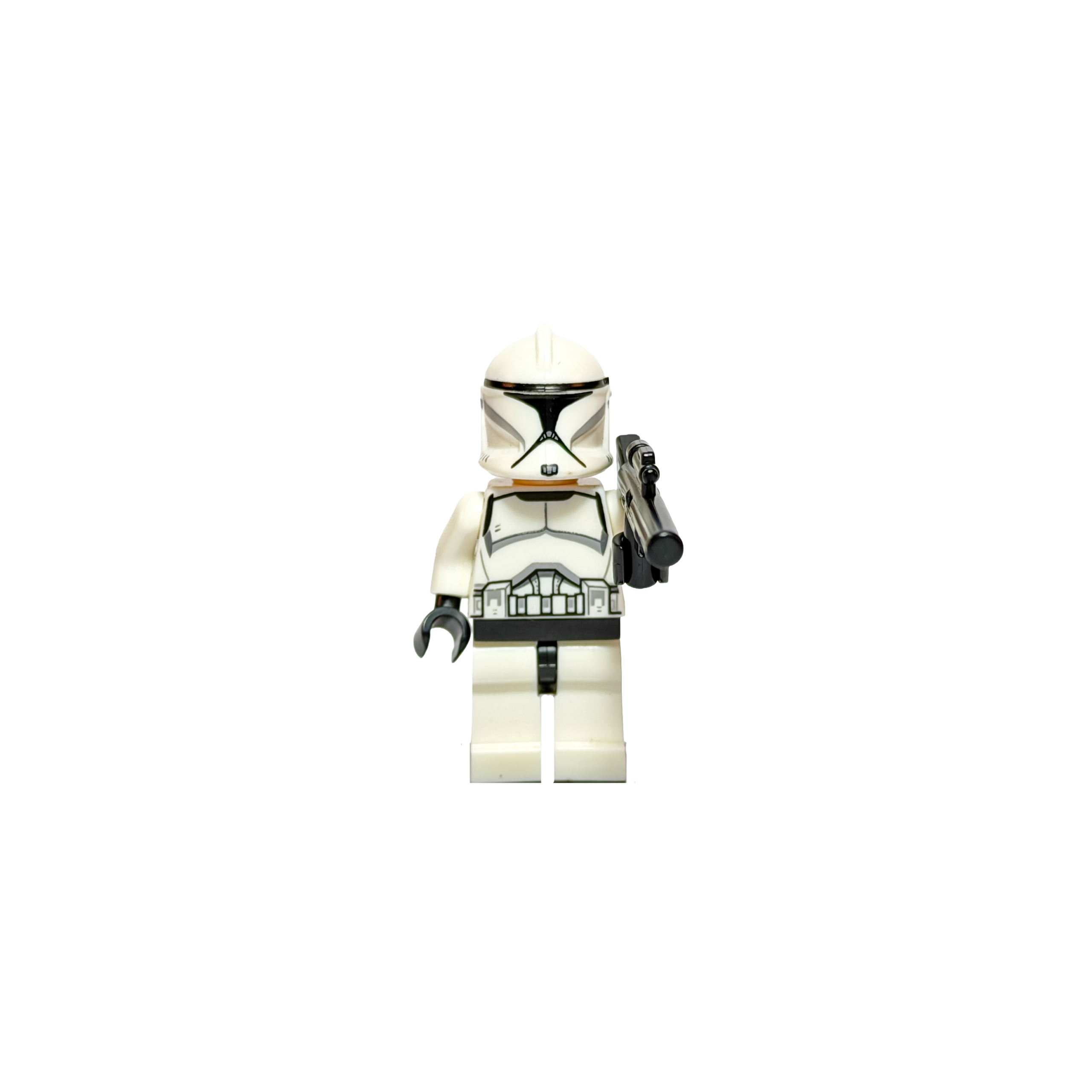 Minifigura de colección de un Soldado Clon (Clone Trooper) de Star Wars con armadura Fase 1, sobre un fondo negro puro. Viste la armadura blanca estándar original, lleva su clásico casco con aleta superior y visor en T, y sostiene apuntando hacia adelante un rifle bláster negro.
