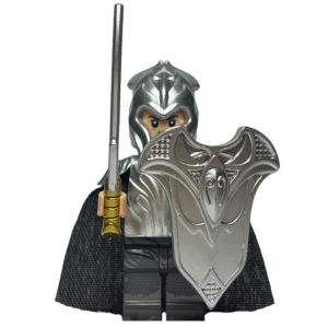 Guardián Elfo con Armadura Plateada y Espada